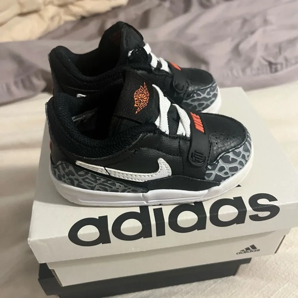 Jordan Legacy 312 Low Toddler - Picture 2 of 7